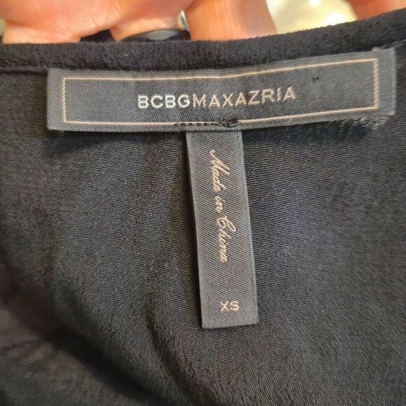 BCBG Maxazria Women's Black Poly/Rayon Short Sleeve Above Knee Dress - Picture 8 of 8